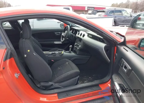 2015 Ford Mustang V6 z USA, uszkodzony, nr VIN 1FA6P8AM0F5335024